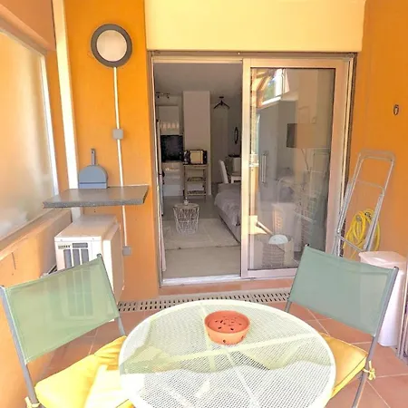 Apartment With Terrace, Swimming Pool And Tennis Nice
